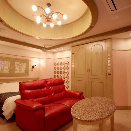 Hotel Shasha Toyonaka (Adults Only) מראה חיצוני תמונה