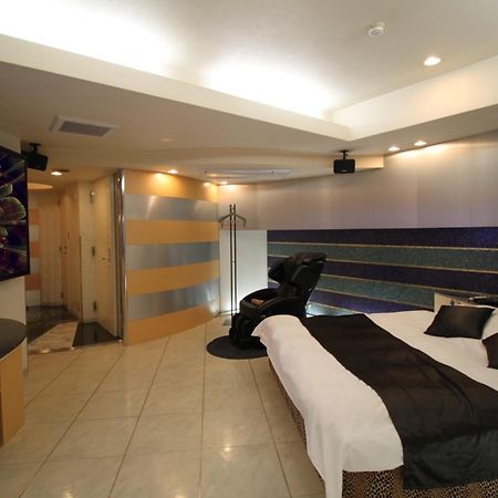 Hotel Shasha Toyonaka (Adults Only) מראה חיצוני תמונה