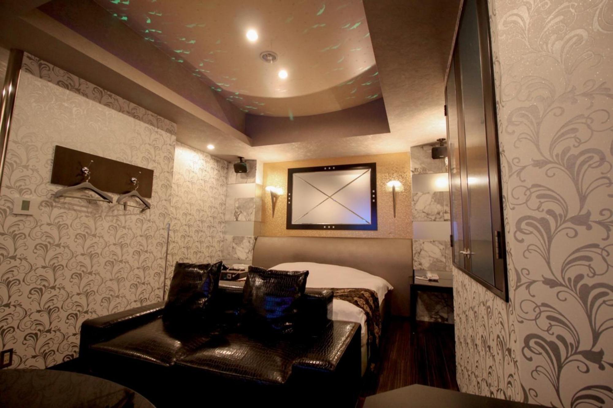 Hotel Shasha Toyonaka (Adults Only) מראה חיצוני תמונה